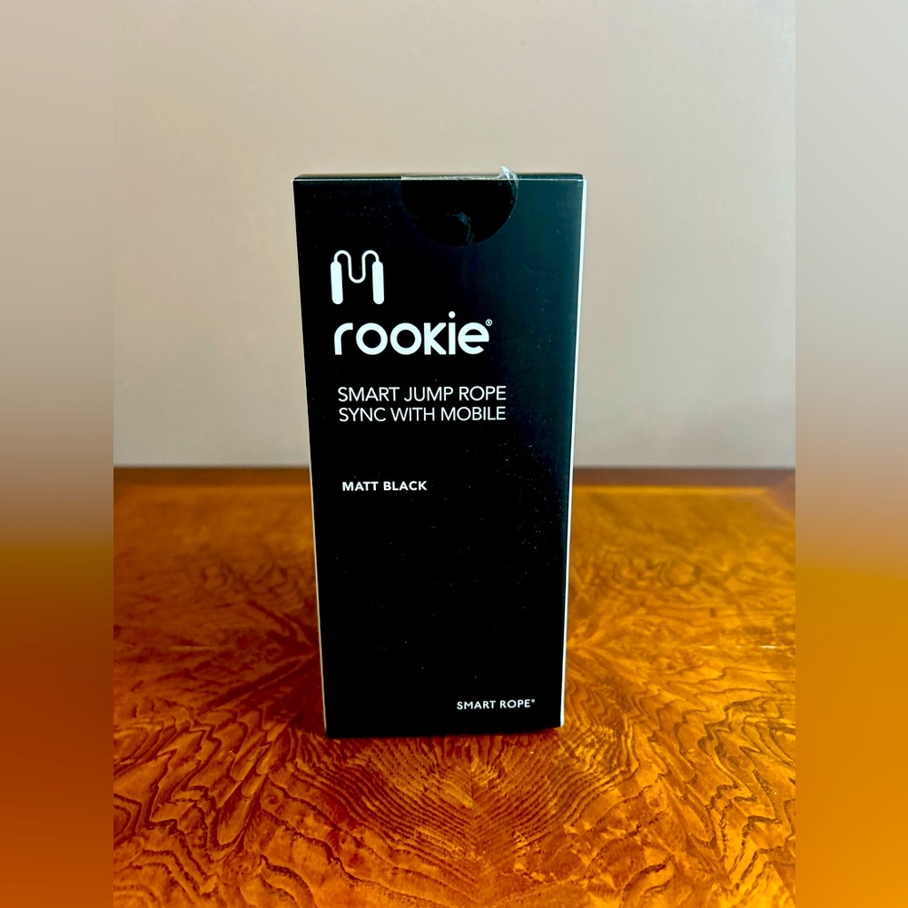 SmartRope Rookie in Matte Black - New In Box